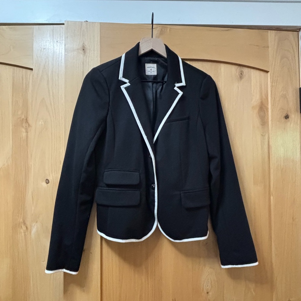 GAP Black and White Tailored Blazer